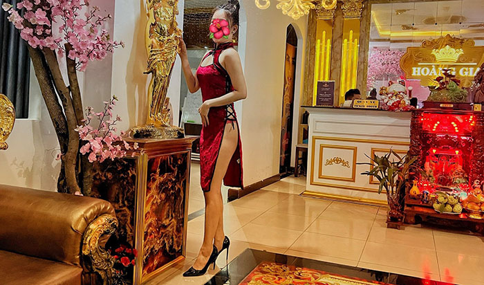 Massage Hoàng Gia