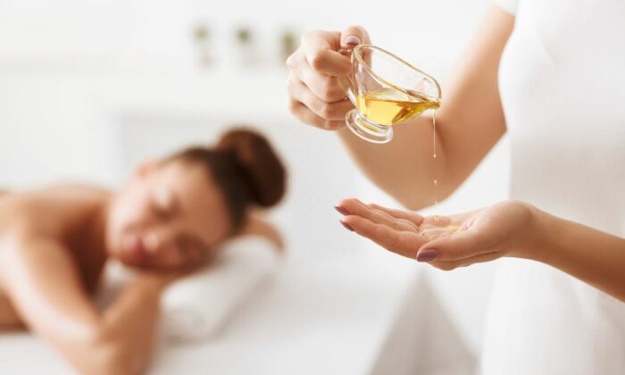 massage-dau-dua-giam-stress