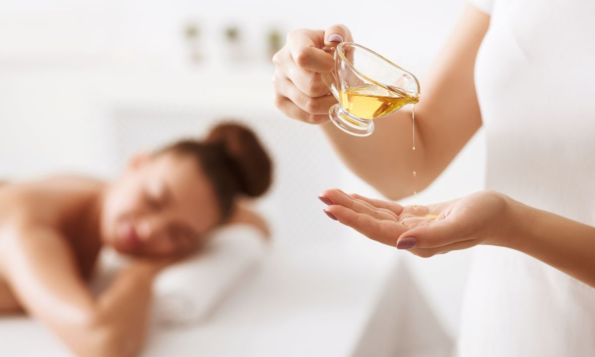 cach-massage-dau-giam-stress