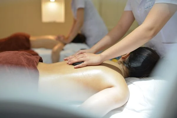 Massage-tan-phu 