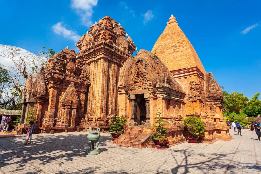 Du-lich-Nha-Trang-7