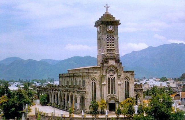 Du-lich-Nha-Trang-8