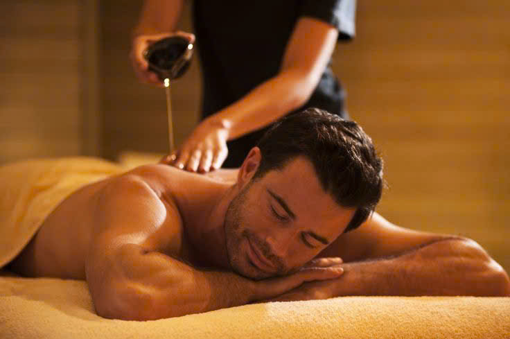 Quy trình massage đá nóng tại Dubai Luxury